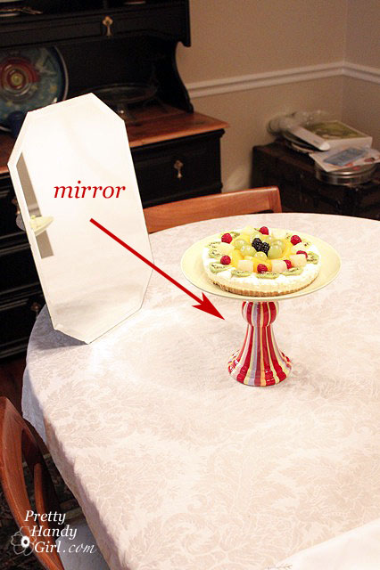 mirror_reflecting