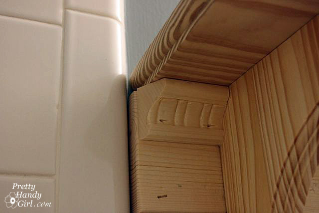 decorative_moulding_under_shelf