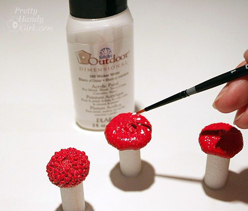 paint_white_dots_on_acorns