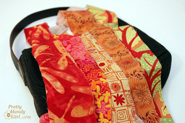strips_fabric_on_purse