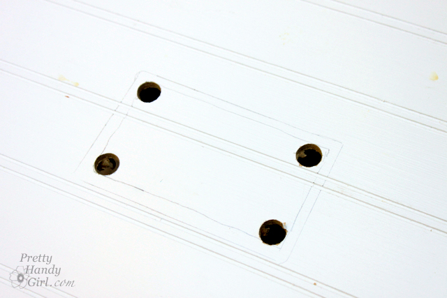 four_holes_in_corners