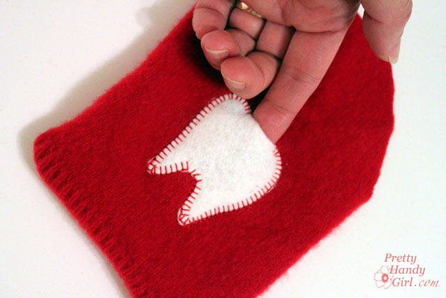 finger_in_tooth_pocket