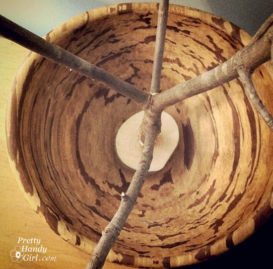 down_view_of_disk_in_bowl