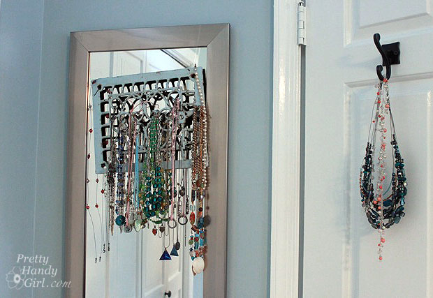old_jewelry_holder