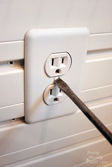 re-attach_outlet_cover_plate