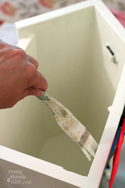 paint_interior_of_mailbox