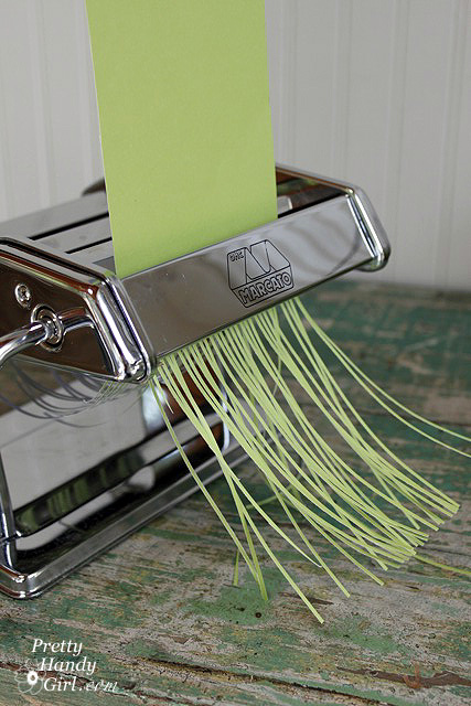 shred_paper_grass