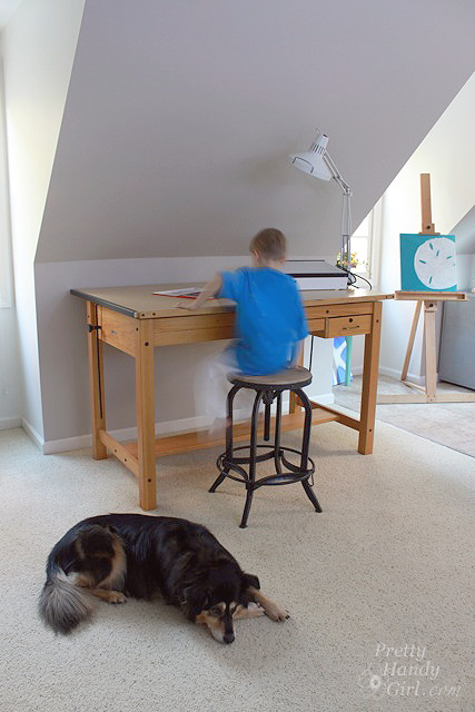 boy_at_drawing_table