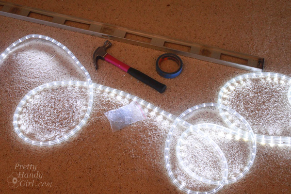 check_rope_light_plug_in