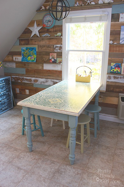stenciled_table_window