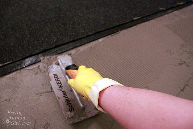notched_trowel_thinset