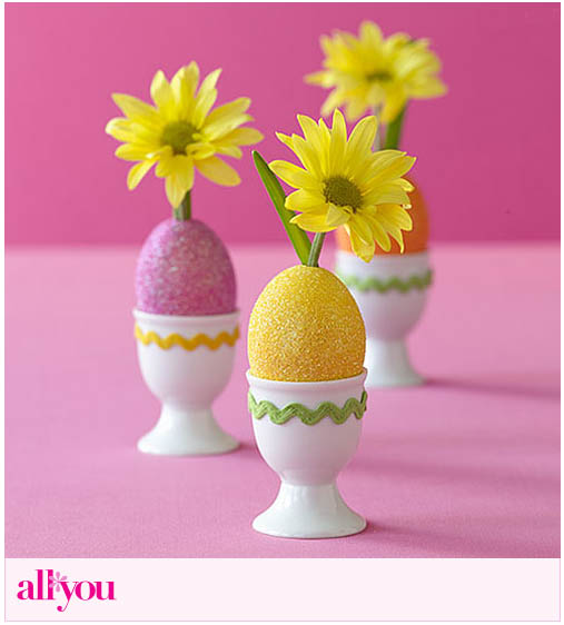 glittered_egg_cup_vase