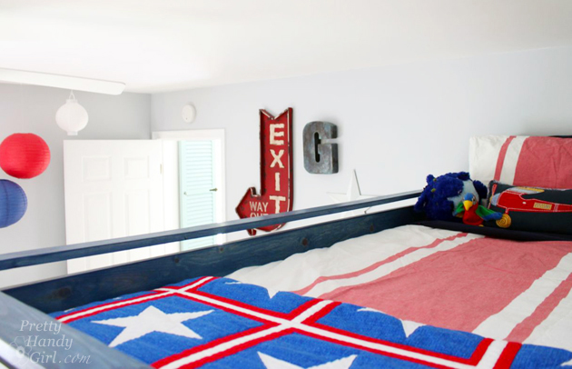 Boy's Red, White & Blue Themed Room | Pretty Handy Girl