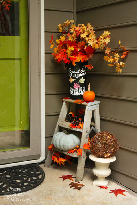 Fall Décor for the Entryway