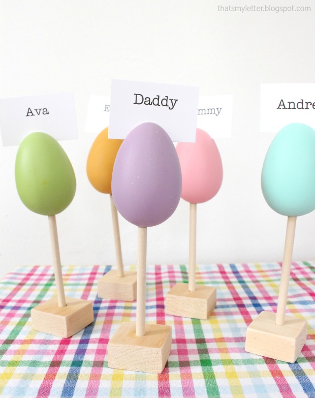 egg placecards 1