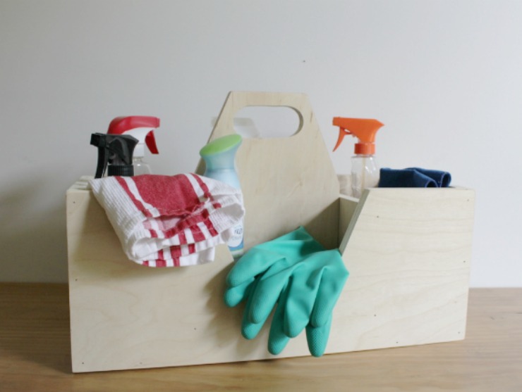 How to build an easy scrap wood multiuse caddy