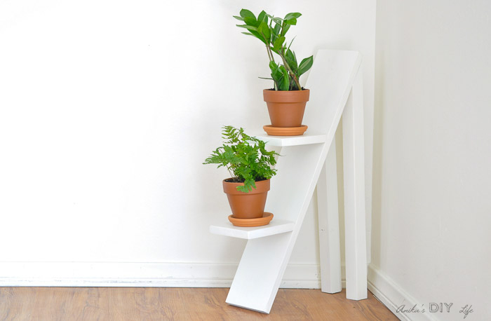 Two-tiered-plant-stand-Anikas-DIY-Life-700-3