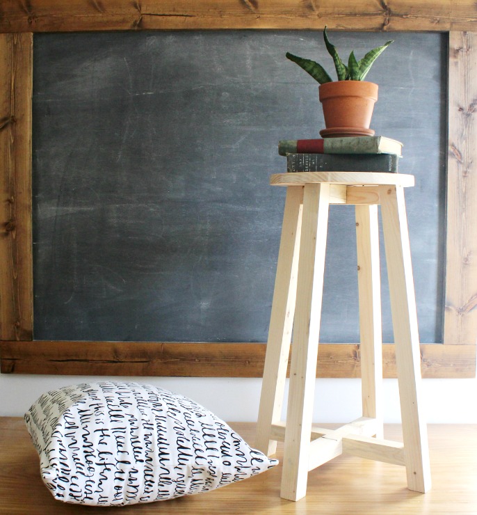 How to Make a Super Simple Bar Stool