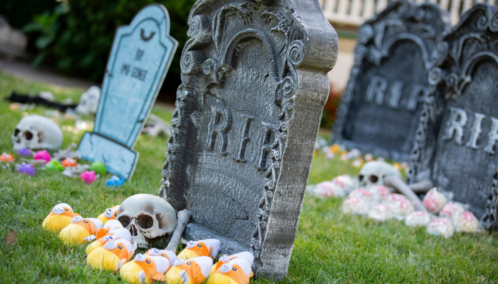 Halloween candy Graveyard